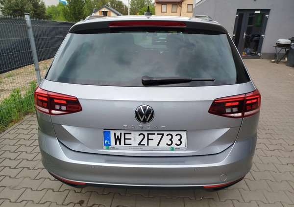 Volkswagen Passat cena 69900 przebieg: 160000, rok produkcji 2020 z Będzin małe 562